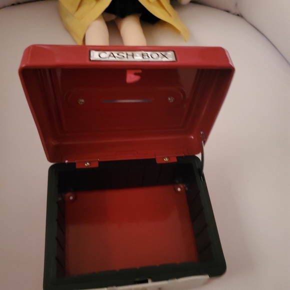 Vintage Cash Box - Picture 5 of 6